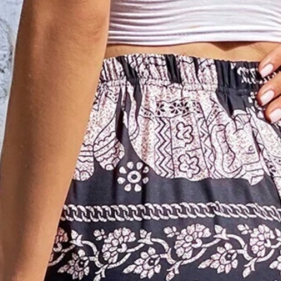 Boho Floral Elephant Print Wide leg Pants - Picture 2 of 4